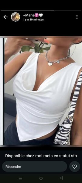 Top féminin moderne