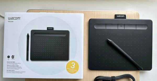 Wacom intuos pen tablet