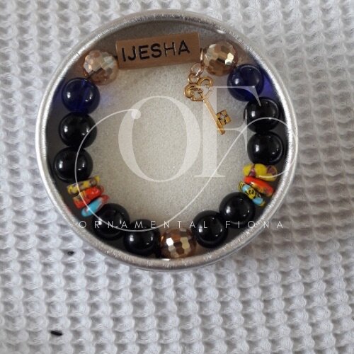 Customized bead bracelet