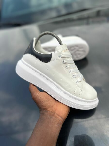 Baskets blanches unisexes