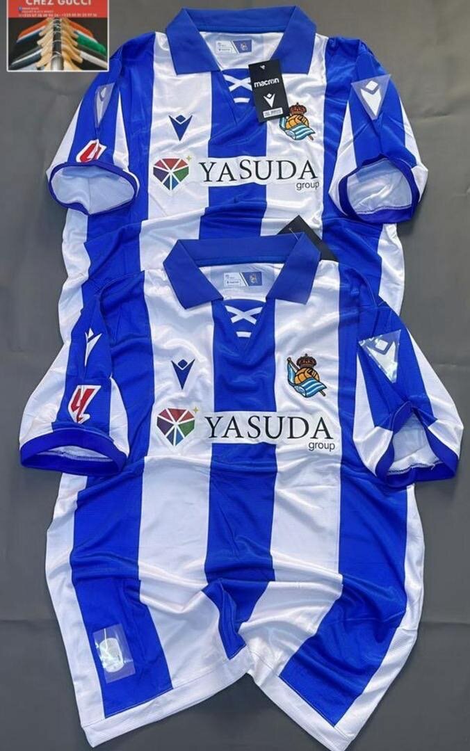 Maillots de football de club