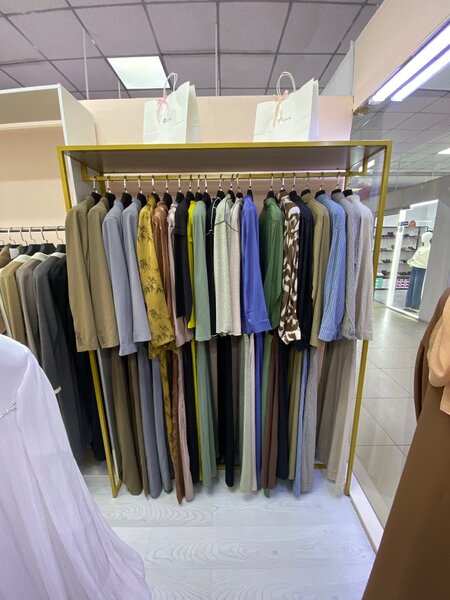 Прлдается кронштейн