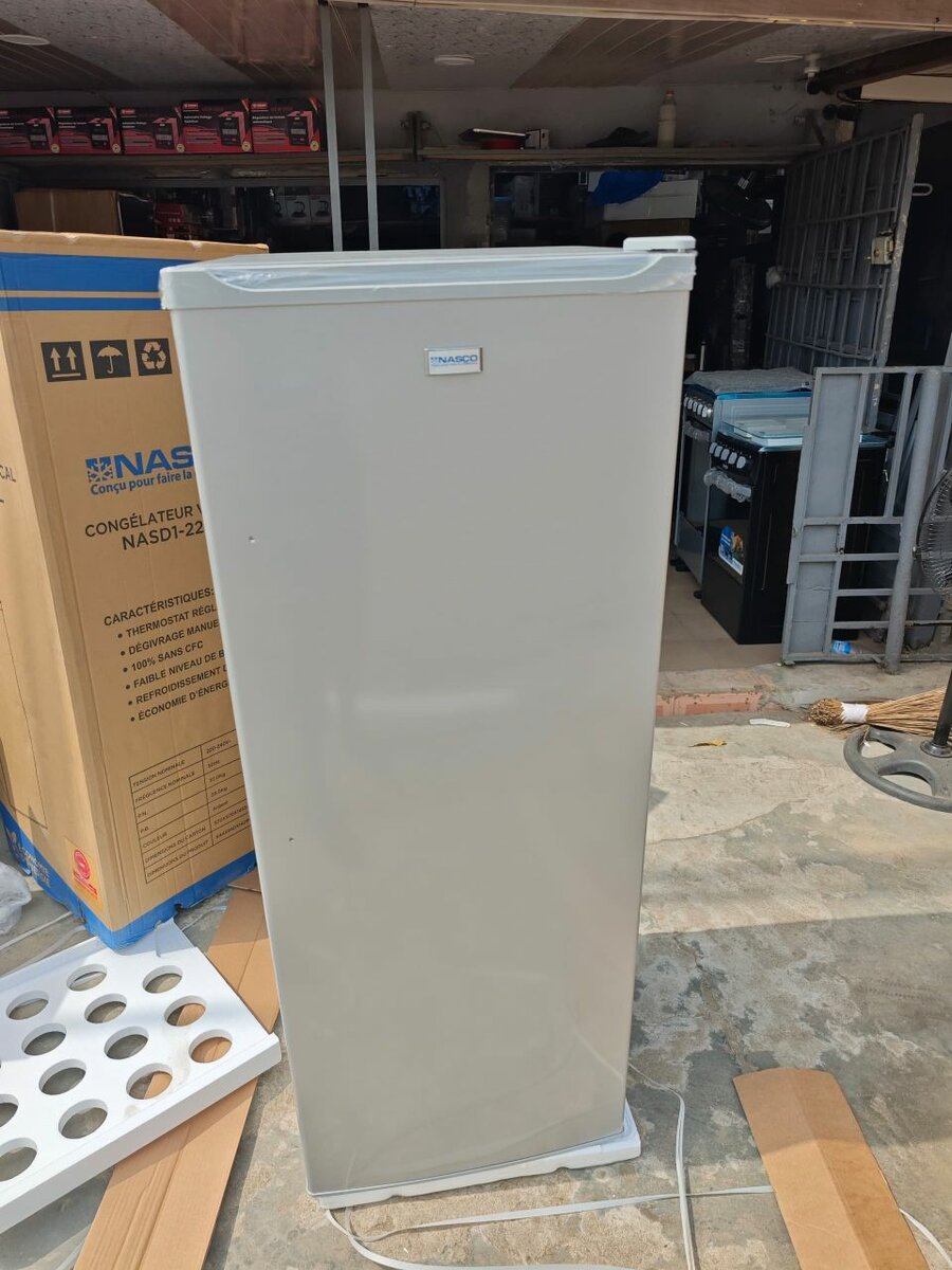 Congélateur 6 cassiers nasco