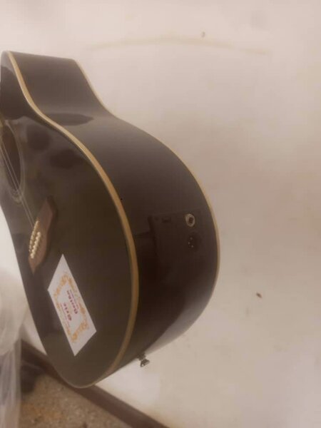 Yamaha semi acoustic guitar