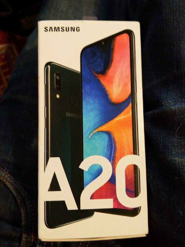 Samsung Galaxy A20 Smartphone