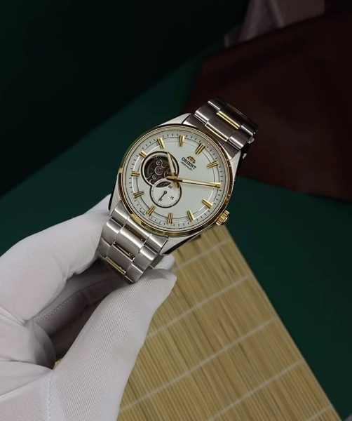 Orient Japan часы