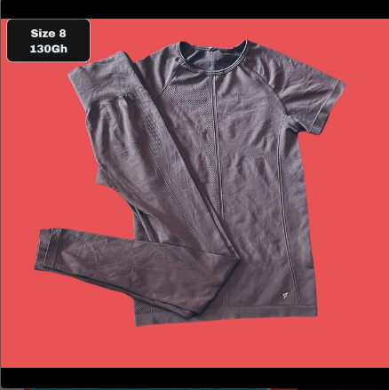 sweater and leggings gray