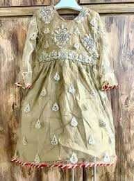 Girls dress