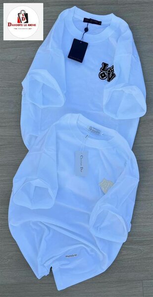 T-shirts blancs unisexes tendance