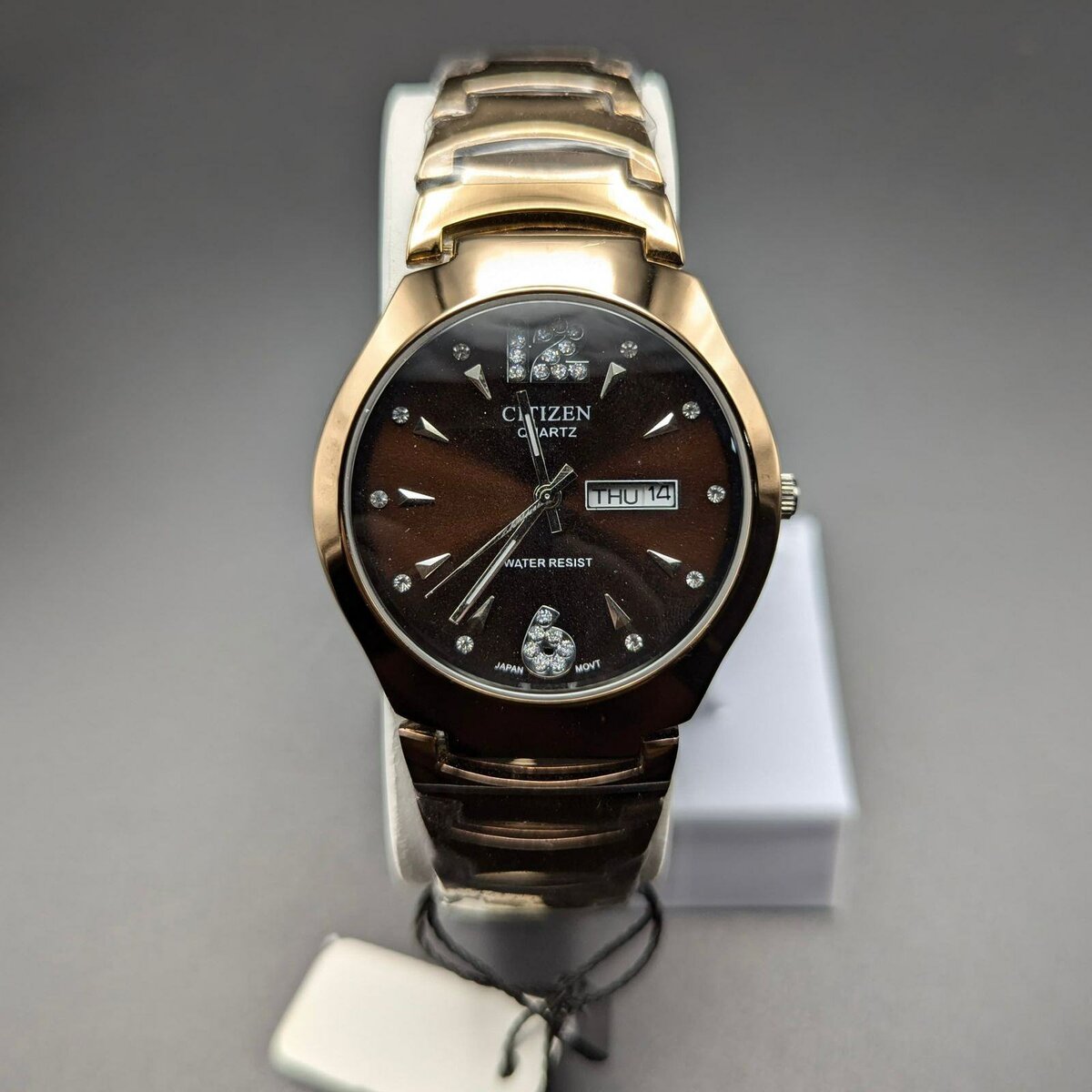 CITIZEN WATCH DAYS AND DATES STAINLESS STEEL