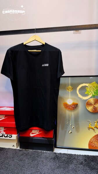 T-shirt noir BAD unisexe