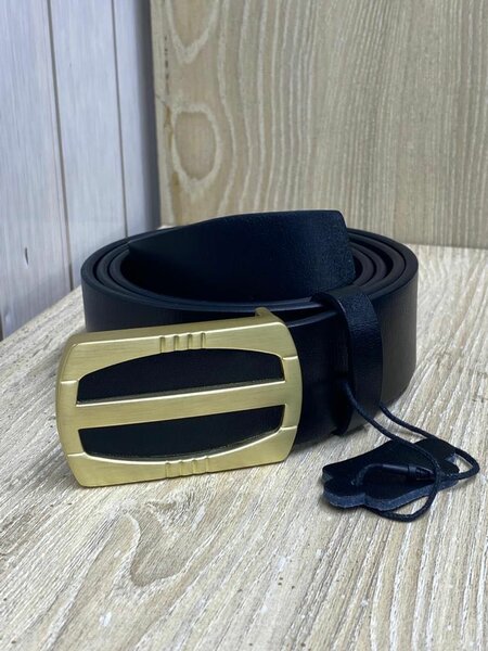 Ceinture en cuir avec boucle