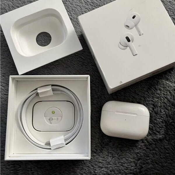 Apple AirPods Pro 2