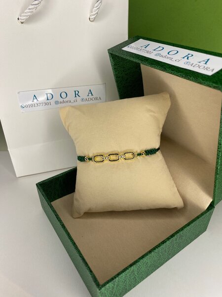 Bracelet Adora doré élégant