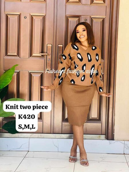 Women's set brown skirt and printed jacket S,M,L