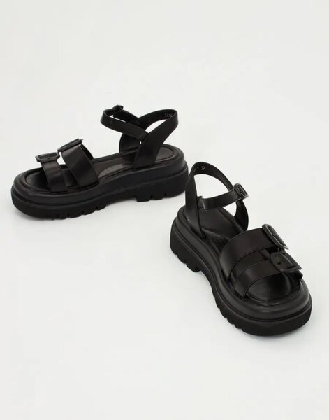 Босоножки черные, 35 р