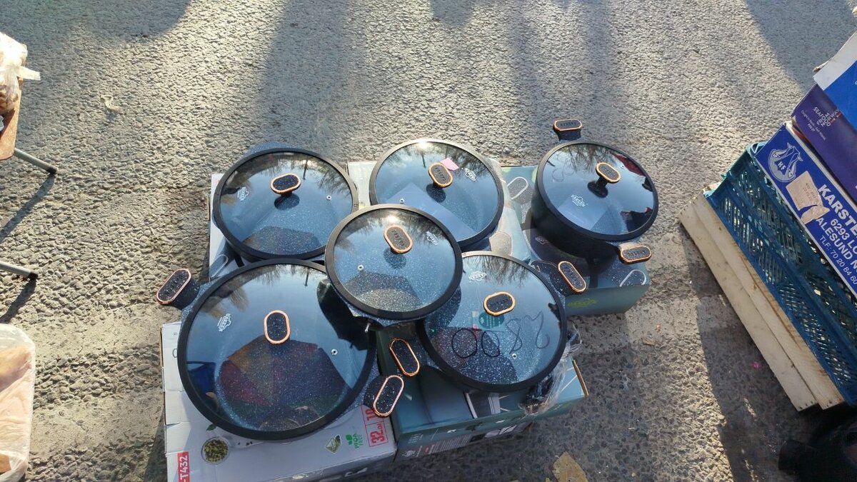 Продаю немецкую посуду антипригарную можно без масла