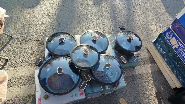 Продаю немецкую посуду антипригарную можно без масла