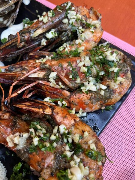 Gambas à l'ail grillées