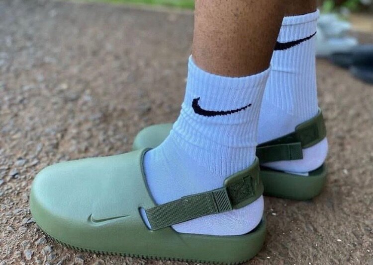 Nike slides