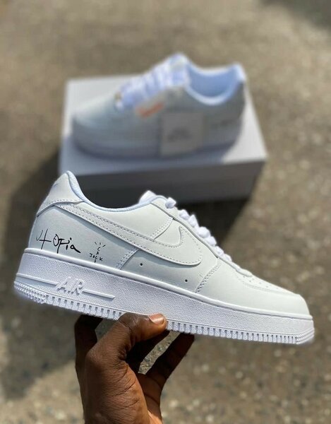 Utopia Travis Scott Airforce