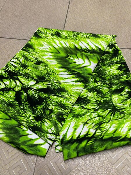 Tissu  vibrant multicolore