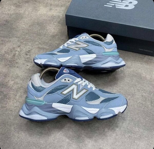 New Balance 9060