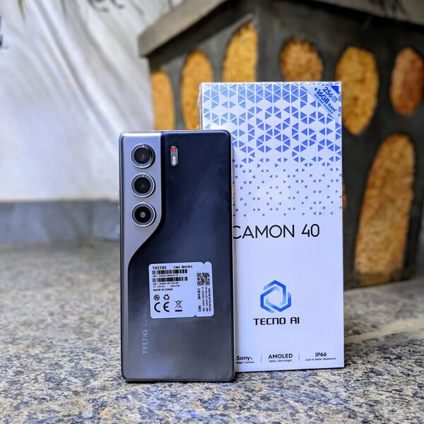 Tecno Camon 40 Smartphone