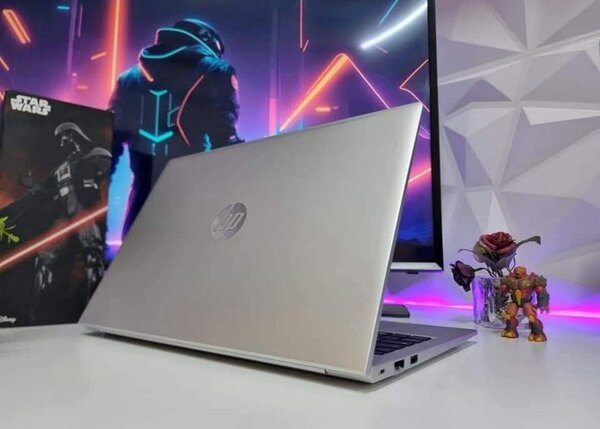 Ordinateur Portable HP Moderne