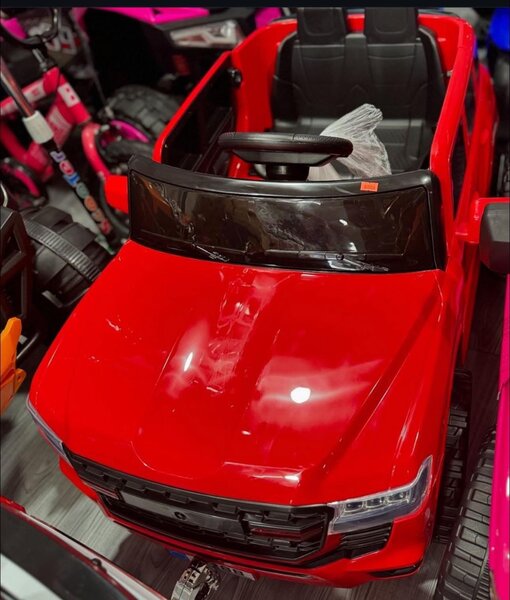 Voiture électrique enfant rouge