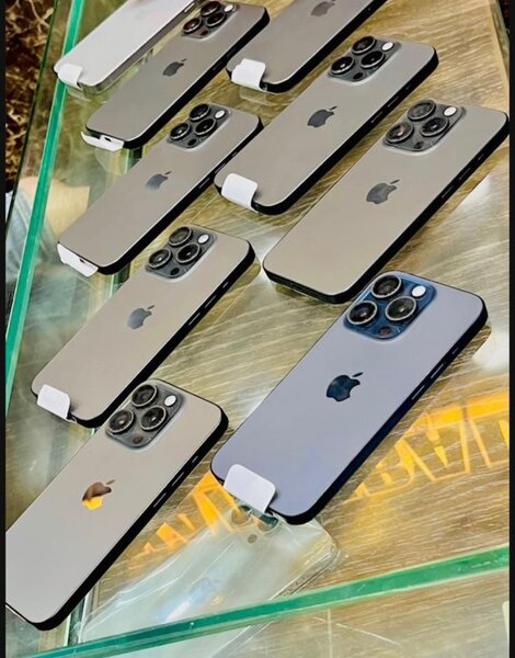 iPhone 15 pro max 512GB eSIM