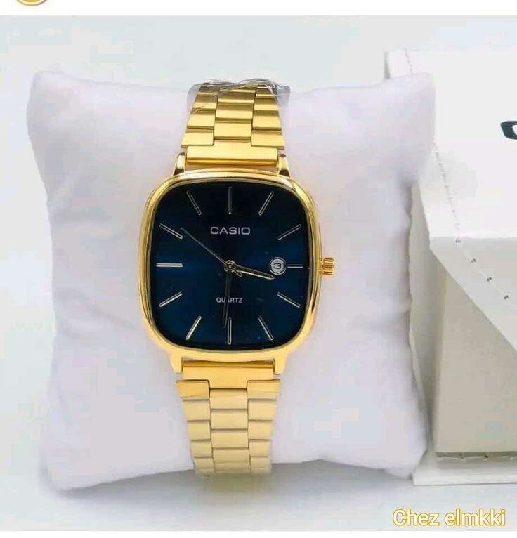 Montre Casio Quartz Dorée