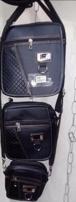 Set of three men's shoulder bags