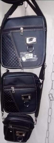 Set of three men's shoulder bags