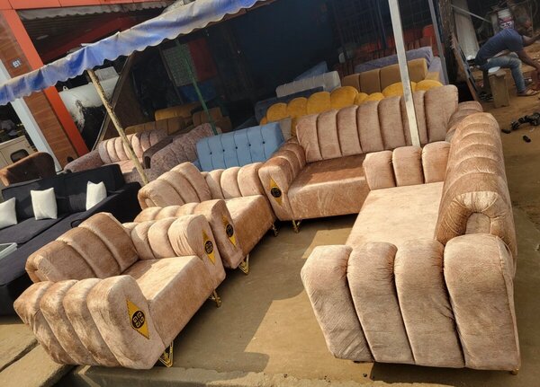 Canapé en velours beige luxe