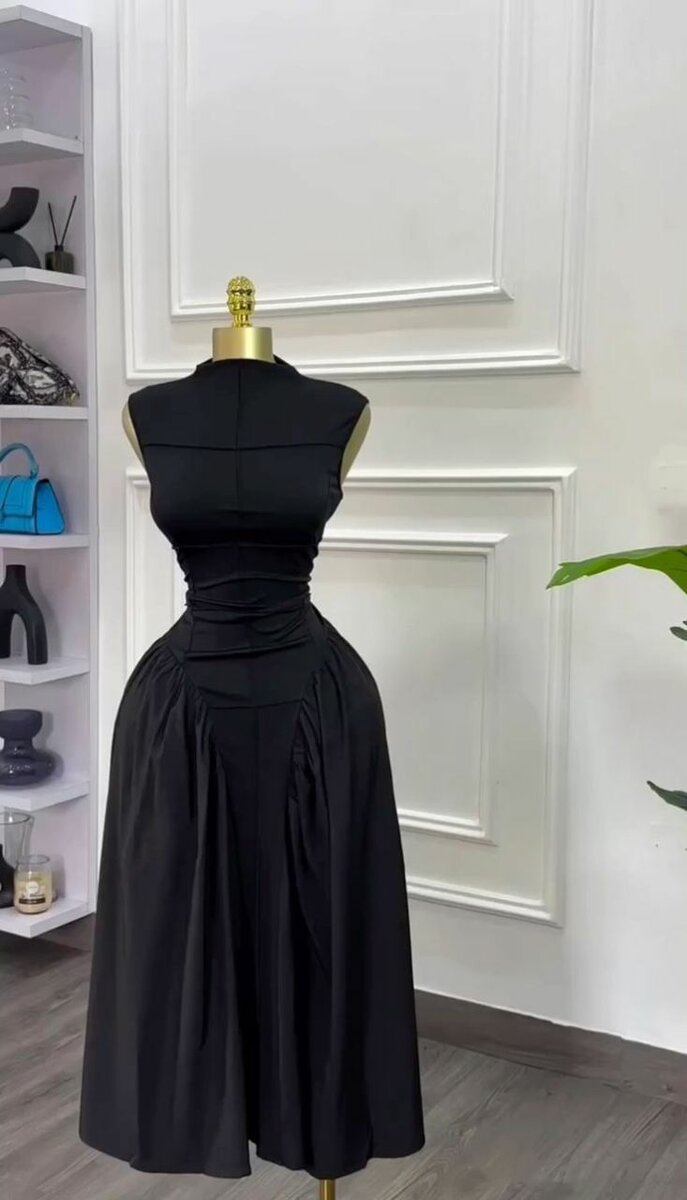 Robe élégante sans manches