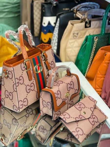 3in1 Gucci handbag