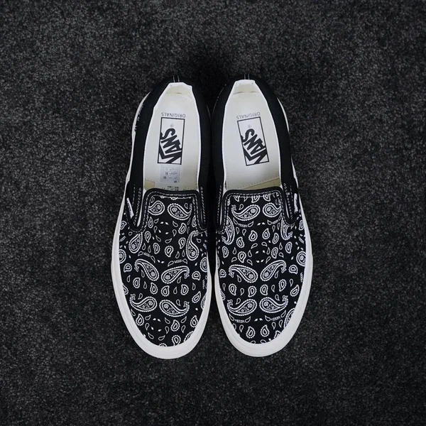 Vans Slip-On Noir Blanc Motif