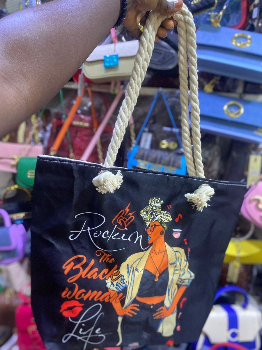Tote bags