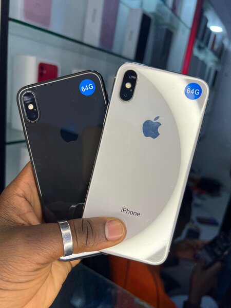 iPhone X 64GB