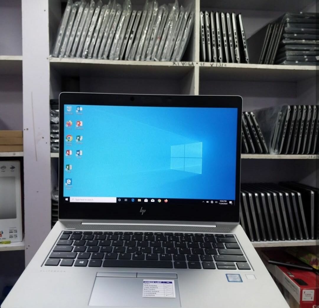 HP LAPTOP