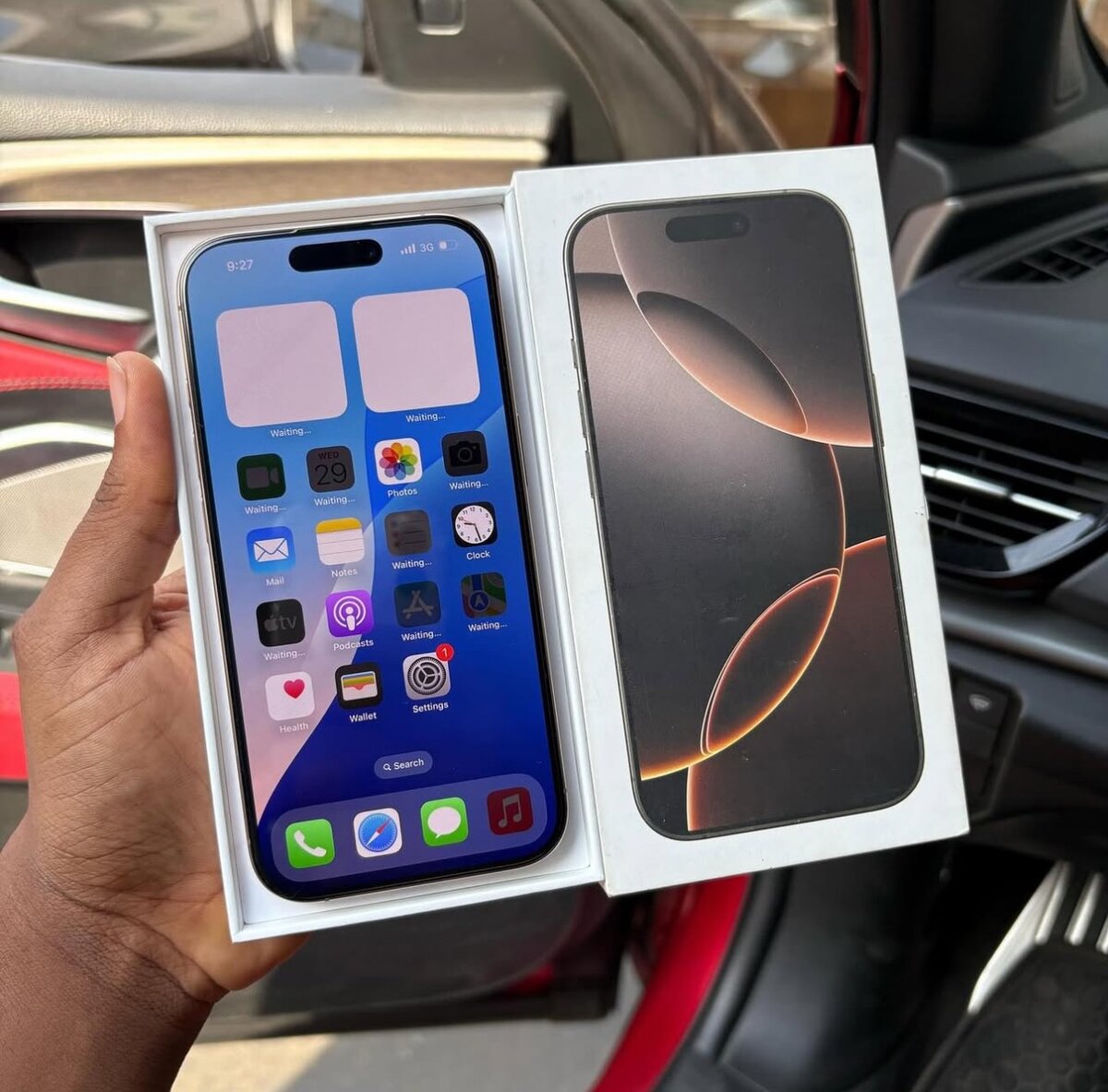 iPhone 16 Pro physical sim