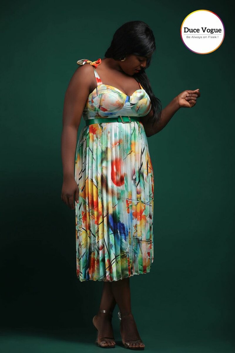 Robe d'été colorée et élégante