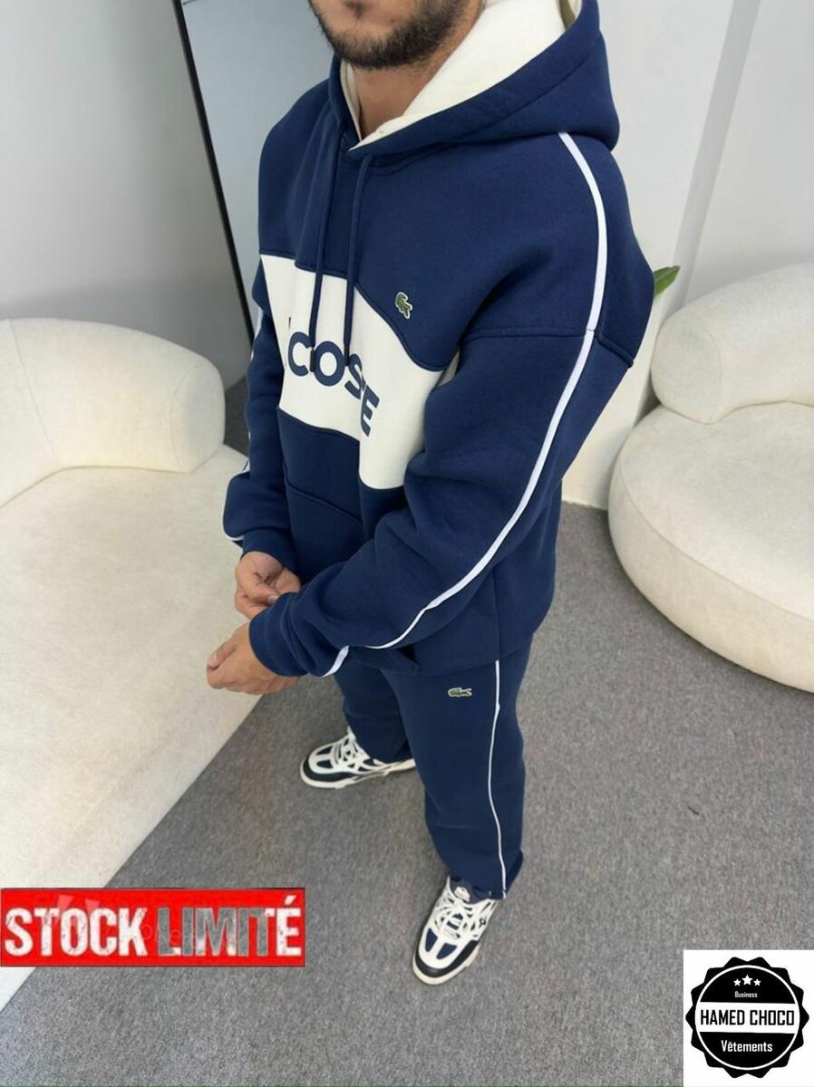 Costume sportswear Lacoste