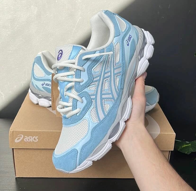 Baskets Asics