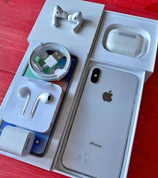 iPhone X