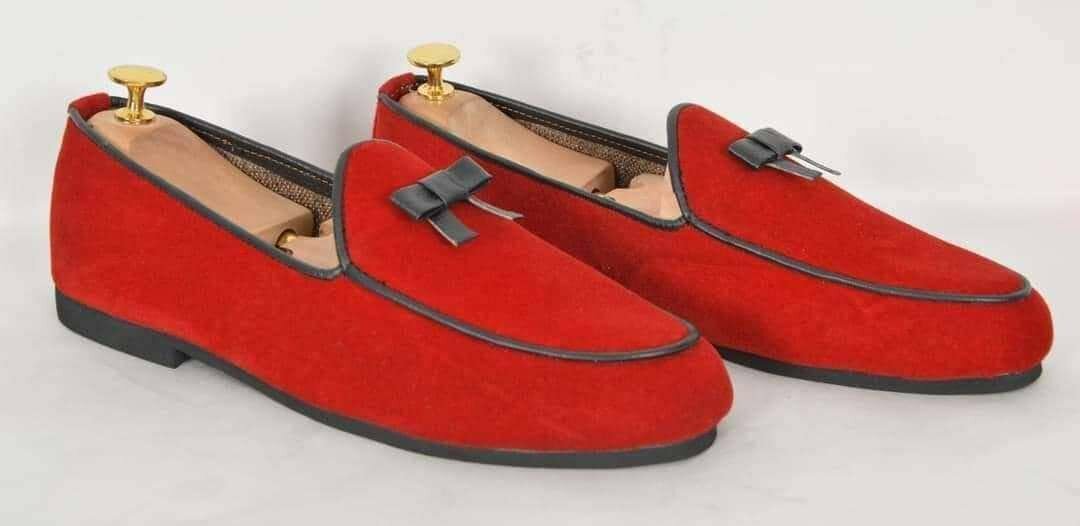 Mocassins rouges élégants homme