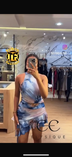 Robe élégante rose