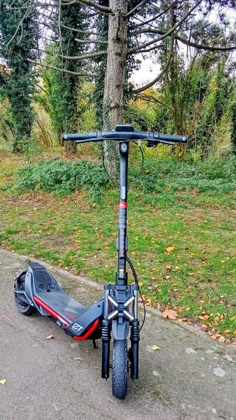 Trottinette électrique tout-terrain