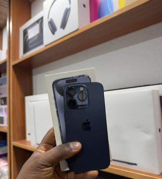 iPhone 14 Pro Noir 128Go